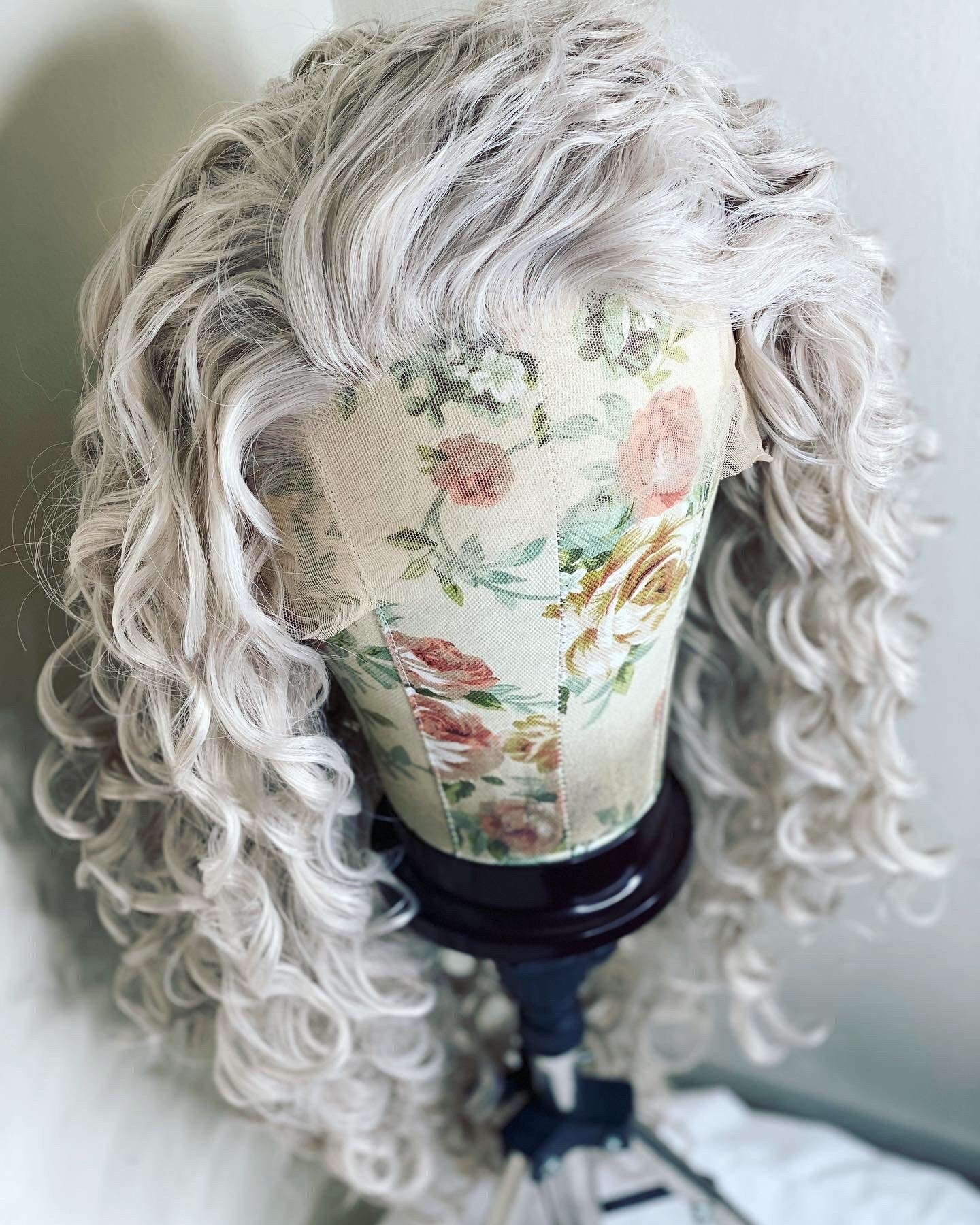 Luxury Lace Front Wigs #121